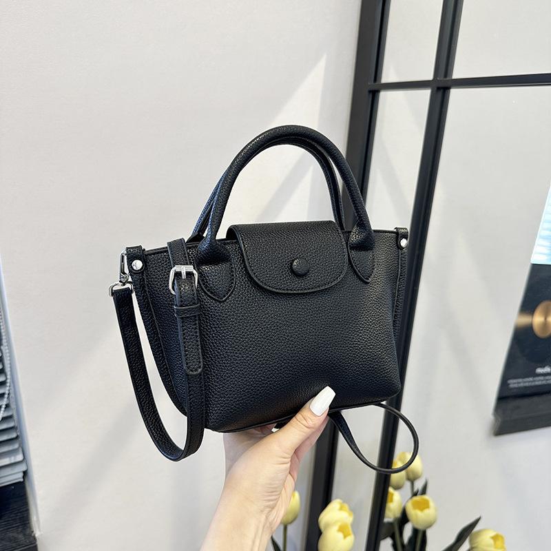 

Премиальная маленькая сумка женская сумка новая повседневная портативная маленькая квадратная сумка универсальная на плечо сумка-мессенджер чёрный