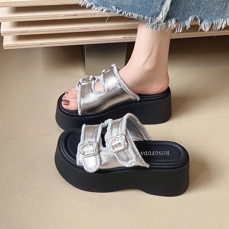 Summer new muffin thick-soled outer wear one-word slippers women's casual fashion with skirt beach sandals women's shoes
