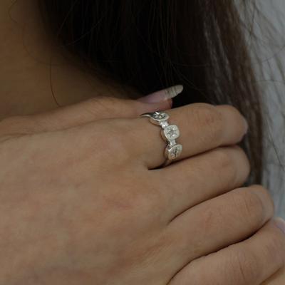 World Star Line Ring
