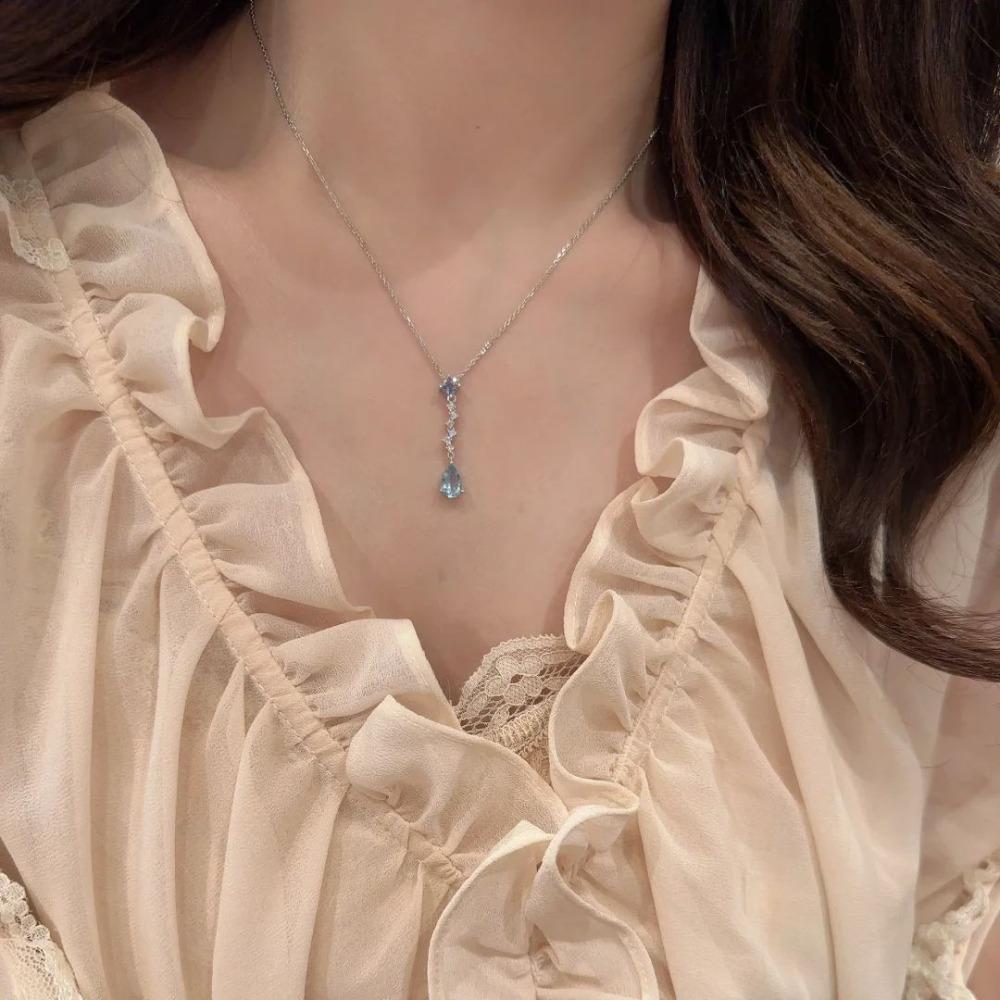Elegant Mermaid Tear Pendant Necklace Women Luxury Imitation Aquamarine Topaz Jewelry