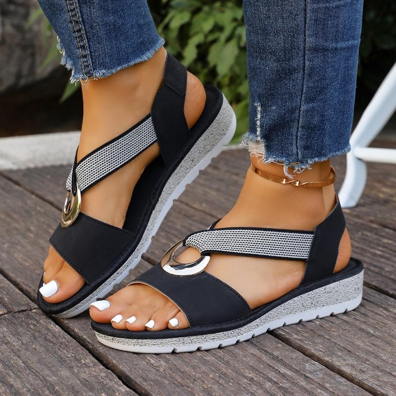 

Peep-toe wedge sandals for women, decorated with hemp rope and European and American style metal buckle, plus size women s sandals 36