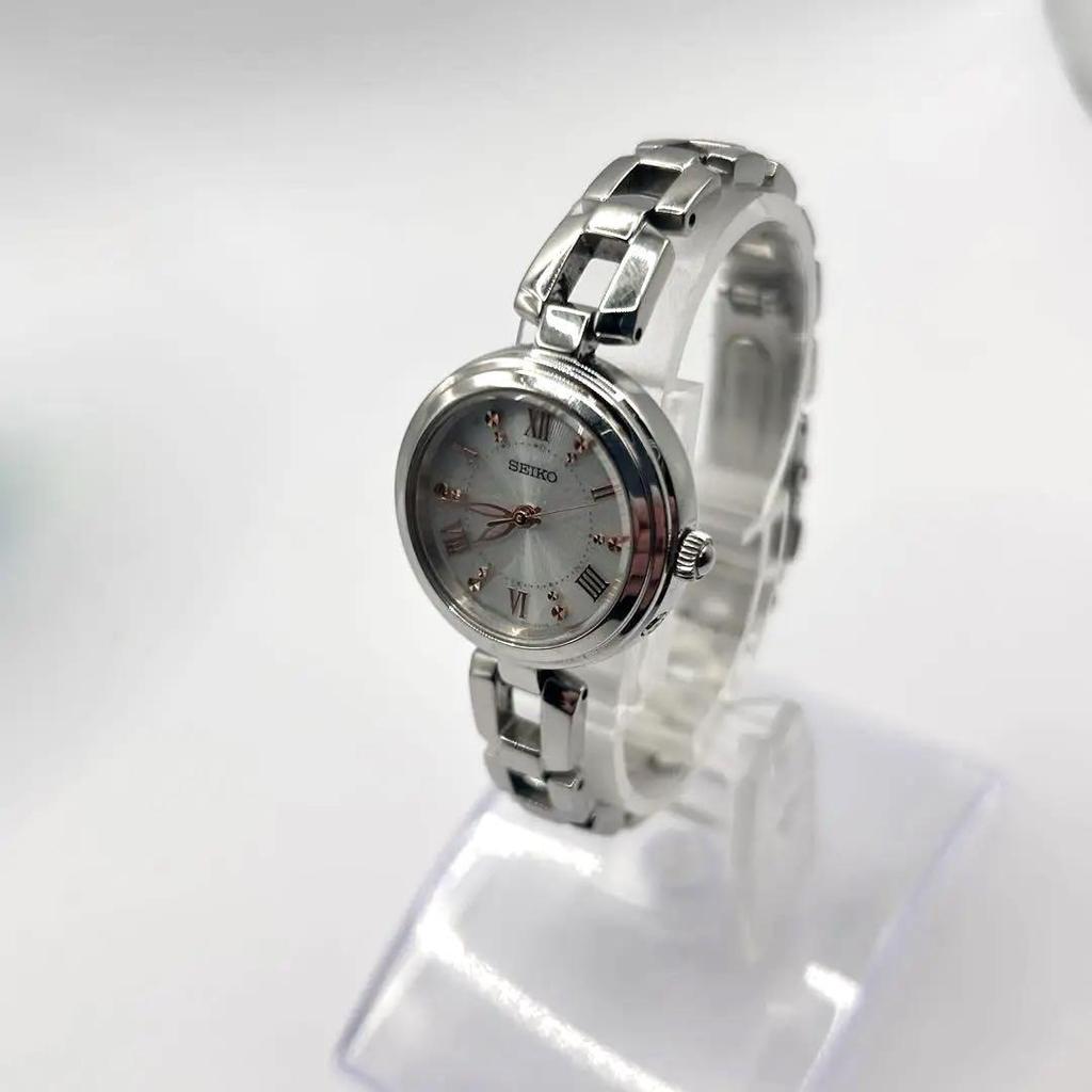 [USED] Seiko radio-controlled solar watch for women