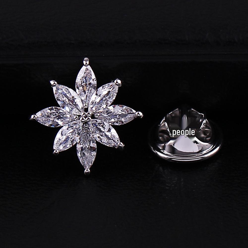 Elegant Women s Sparkling Star Crystal Brooch: Micro-Set Zirconia  Secure Clasp Lapel Pin Accessory