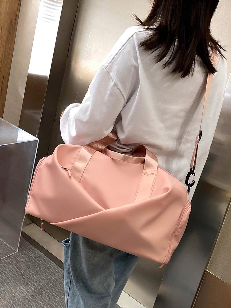 2023 Multifunctional Yoga Sports Bag: Large Capacity, Dry/Wet Separation, Handheld & Crossbody Options
