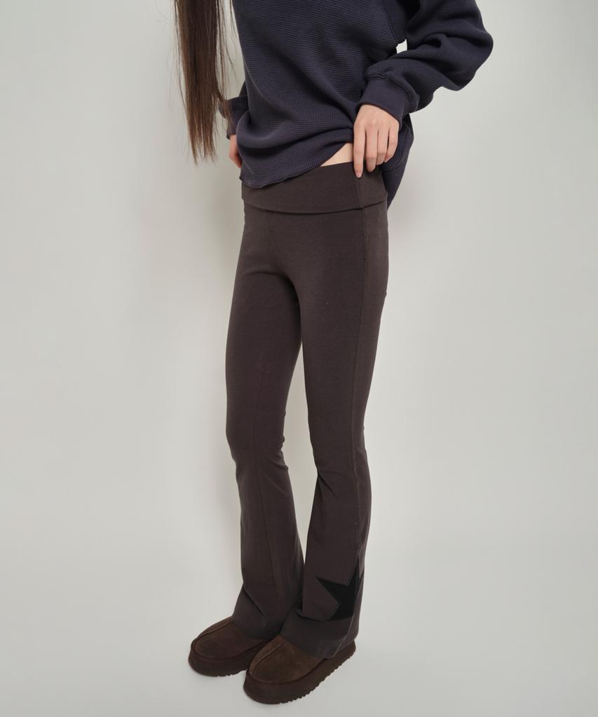 Hombadittingjeu Star Patch Flare Pants (Charcoal)