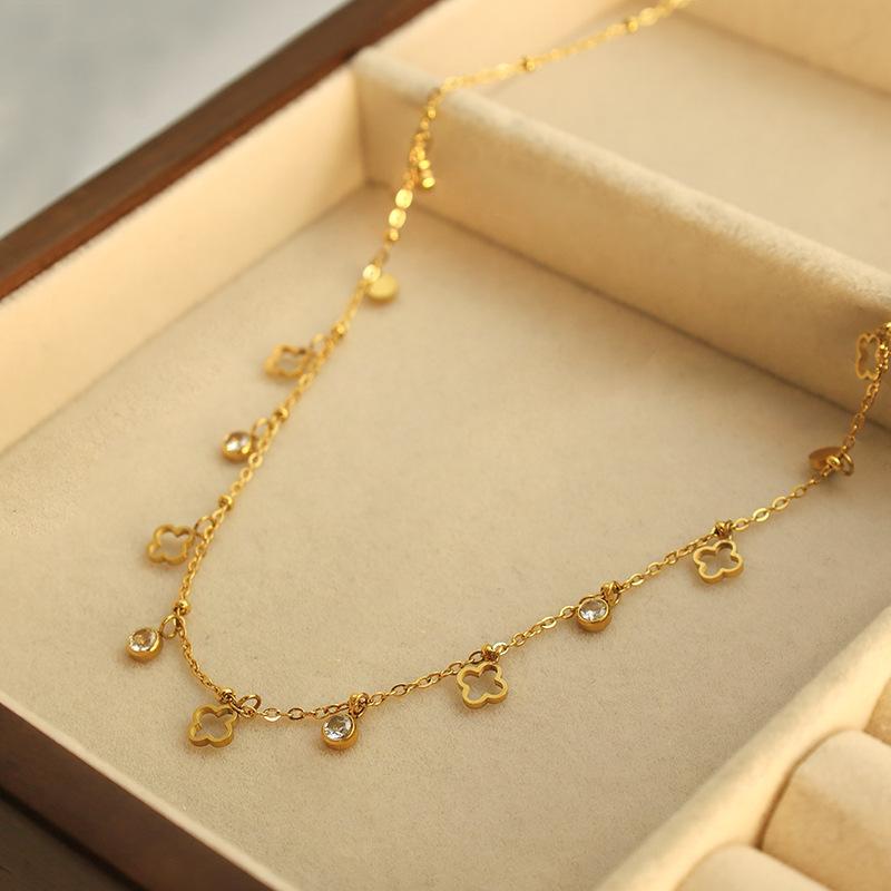 Titanium Steel Multi-Pendant Neck Chain, Stainless Steel 316 Material Four-Leaf Clover Ball Personalized Simple Collarbone Chain Necklace Necklace