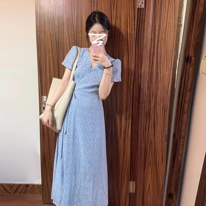 

Blue floral dress women s clothing summer new style temperament waist super good-looking v-neck dress XL
