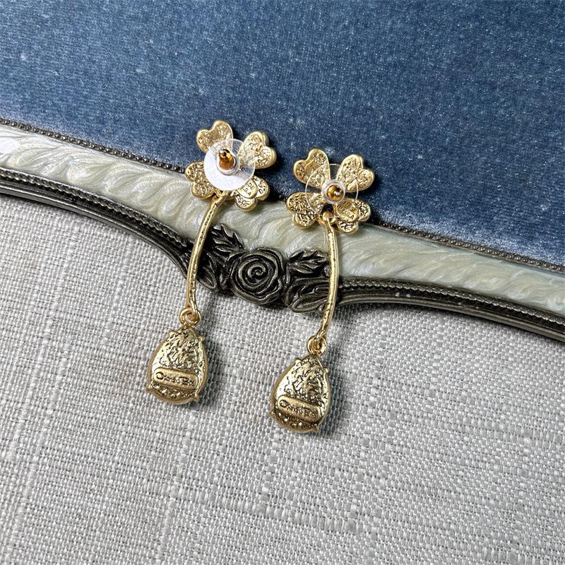 Osc Retro Gold Curved Hook Four-Leaf Clover & Teardrop Green Diamond Dangle Earrings for Women