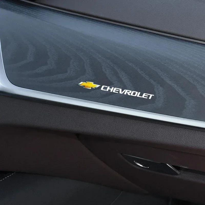 AABLL1 Car Wheel Rim Sticker For Chevrolet BOLT Cavalier Corvette Cruze Lacetti Onix Orlando Spark Suburban Tahoe Tracker Colorado