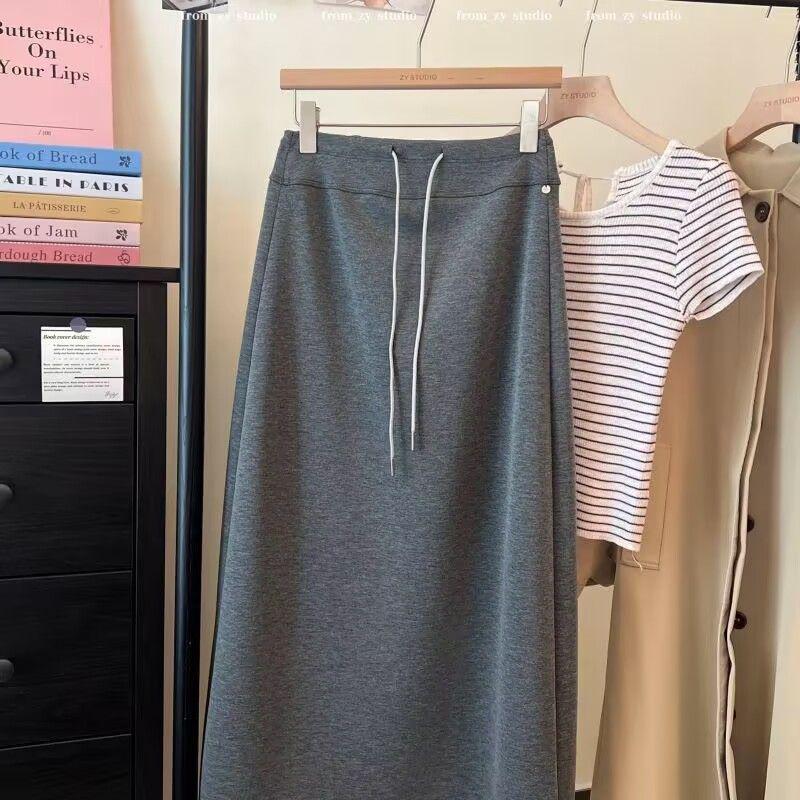 

Эластичная хлопковая миди-юбка Autumn Air с высокой талией, кулиской, драпировкой и А-силуэтным разрезом S (80-105 jin) темно-серого