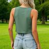 Women's Sleeveless Crop Top Slim Fit Tank Top Casual Stretchy Basic Solid Color Summer Shirt for Daily Wear