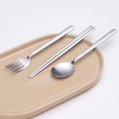 Set de 4 Cuillères Mono en Acier Inoxydable