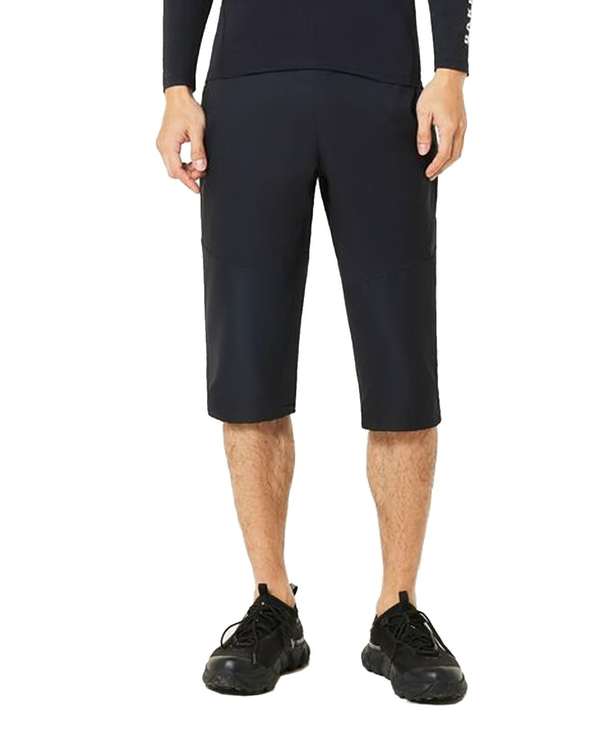 

Oakley Enhance Mobility Quarter PT Pants Size S Size 6.0 Men s (02E) Blackout, (Japanese M)