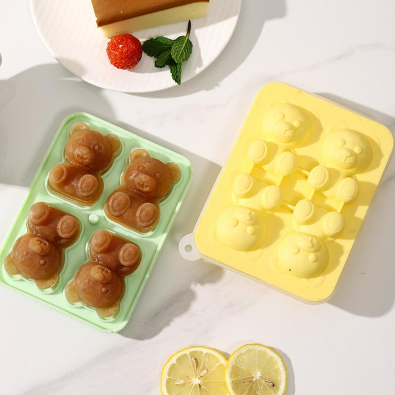 1 Stück Niedlicher Bär Vier Gitter Bär Eiswürfelform Silikon 3D Cartoon Bär Kerzenform Für Zuhause DIY Lebensmittelqualität Eis Whiskey Cocktails