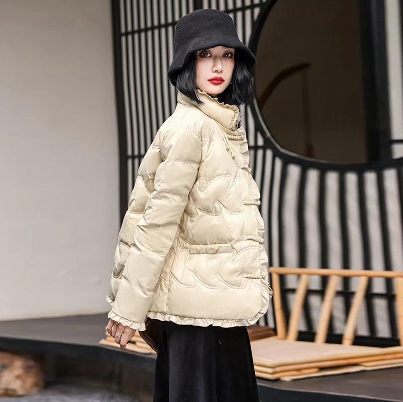 

Button short down jacket women s winter 2025 literary and retro lace stand-up collar warm white duck down jacket mother outfit M