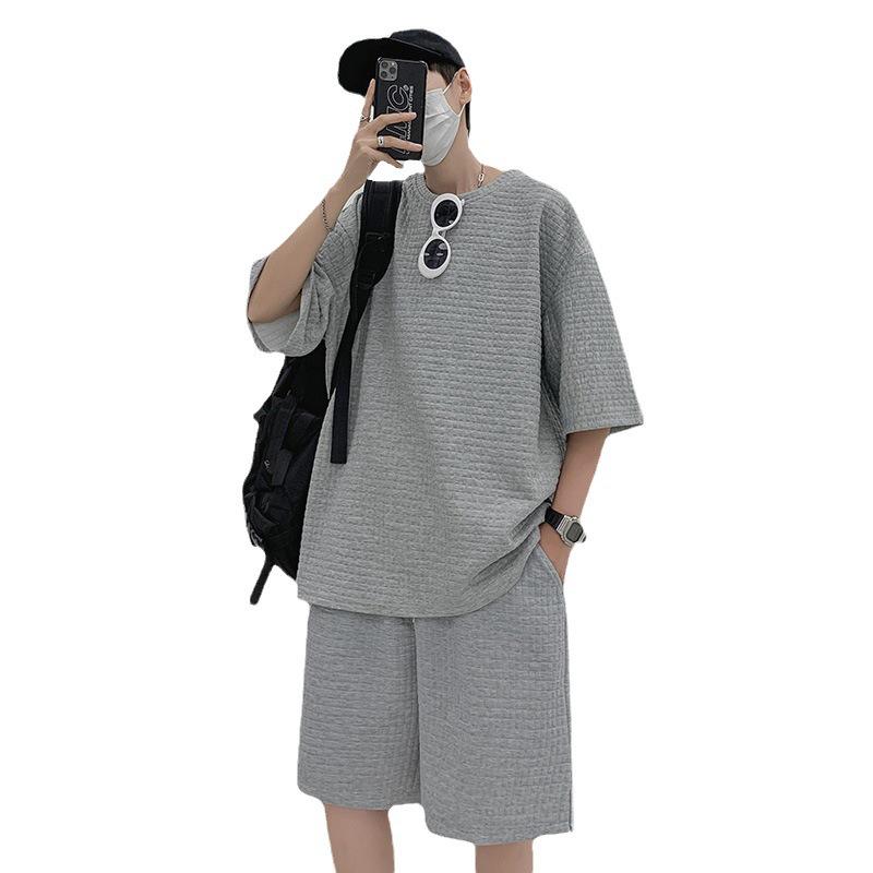2024 Sommer Koreansk Gutt Sportdress i Hong Kong-stil: Løs T-skjorte & Enkle Femlommershorts