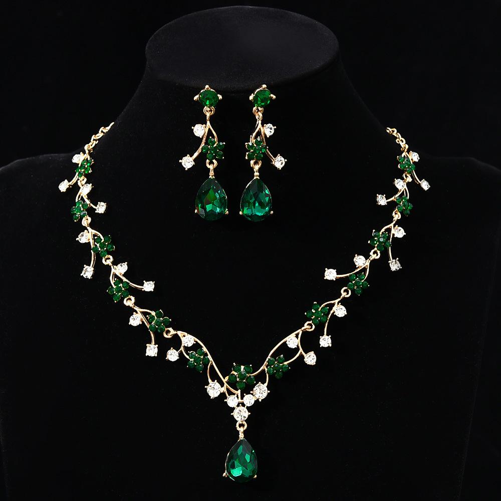New fashion temperament flower zircon super flash necklace earrings set bridal dress necklace jewelry