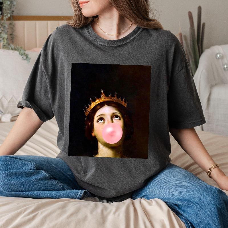 Bubble Gum Queen Renaissance Art Tshirt Fun Pattern Summer New Retro Street Unisexs and Womens Casual Fashion Y2K Tshirt