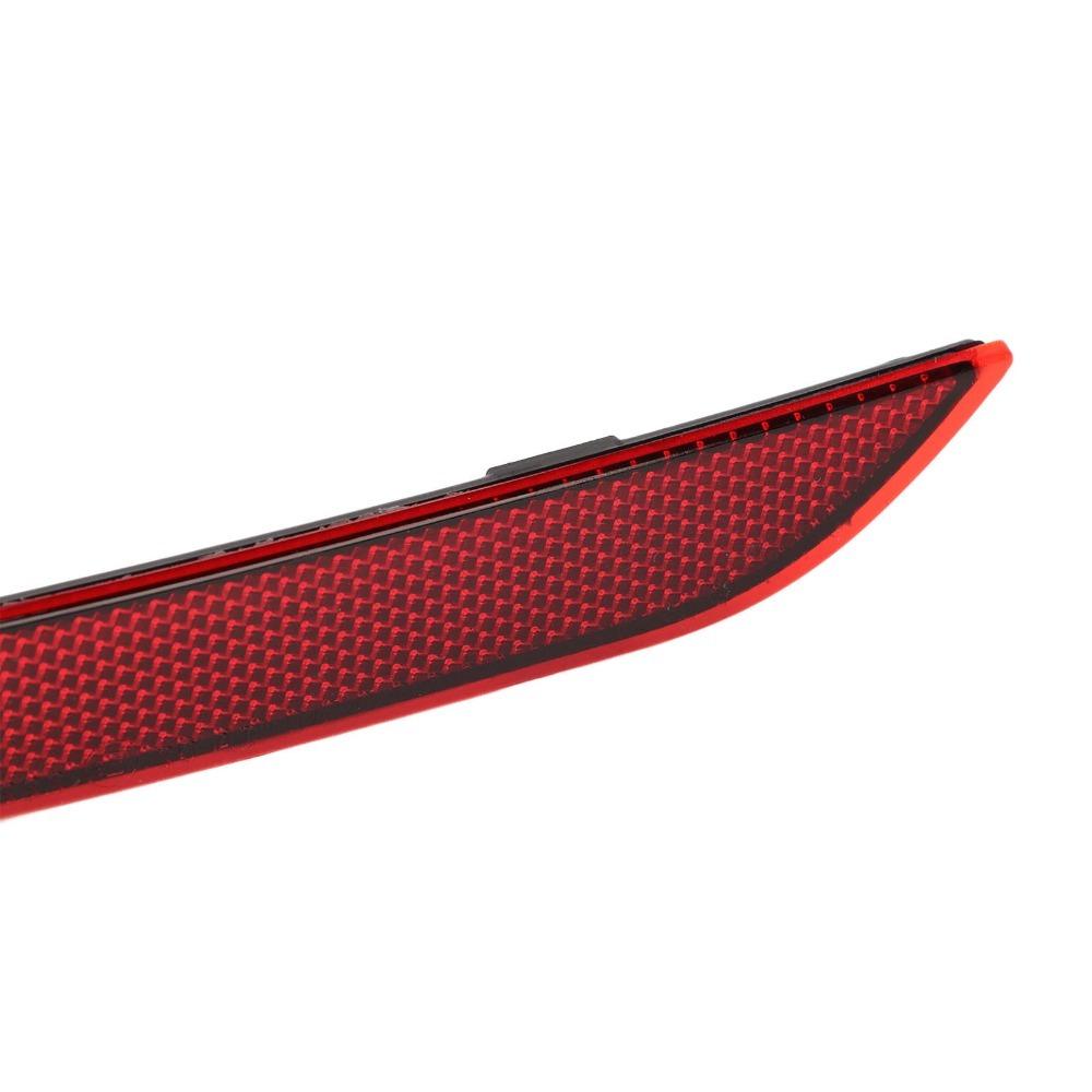 Red Lens Tail Reflector ABS Bumper Light Rear Bumper Reflector  For Tesla Model Y 2020-2023 Left