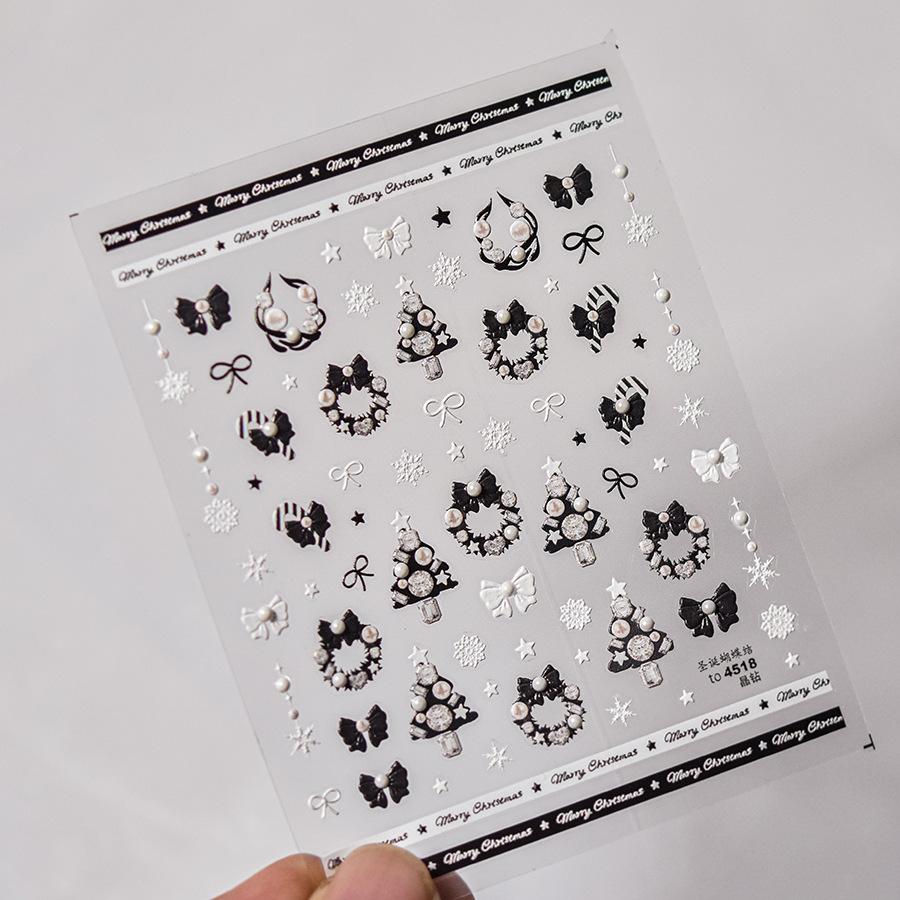 Christmas Nail Stickers Luxury Crystal Diamond Cartoon Bear Tree Apple Back Glue Nail Art Stickers DIY New 3D Nails Decorations