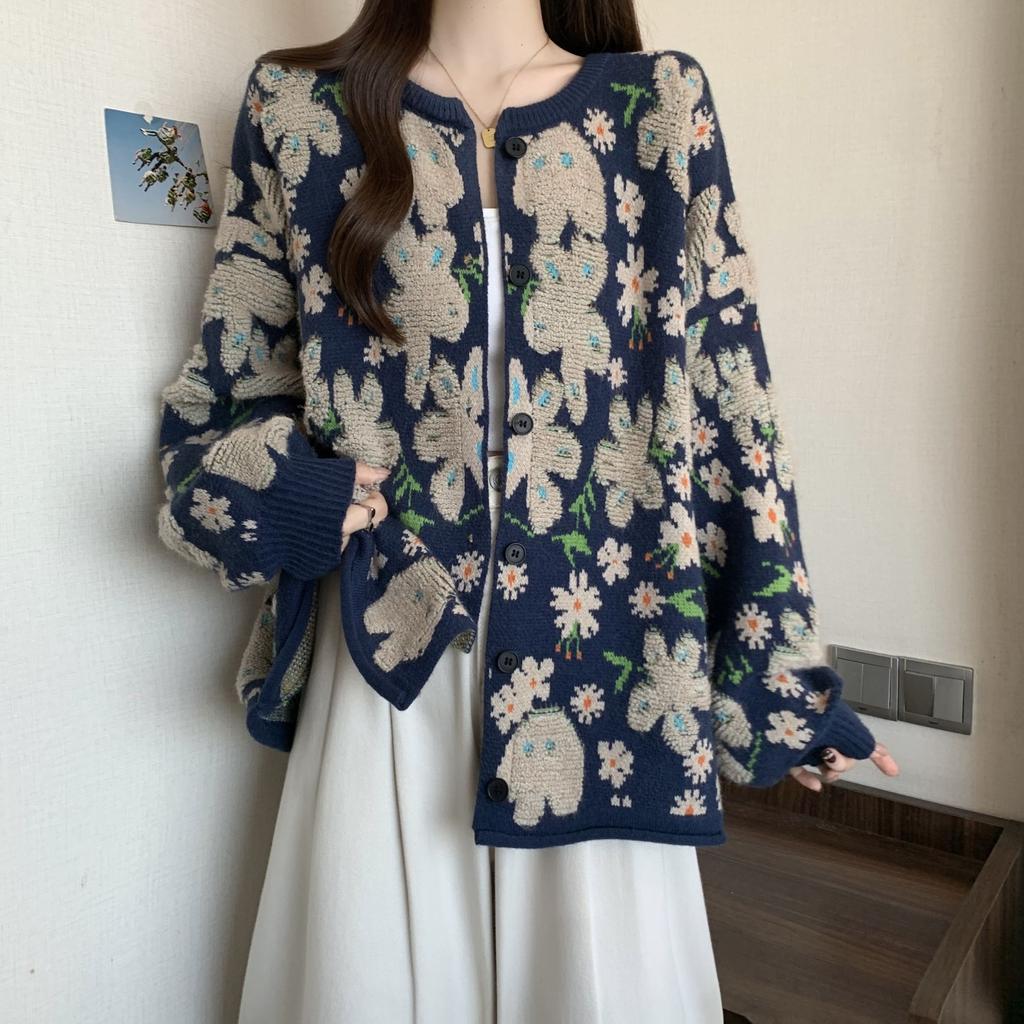 Big Size Women's Fall and Winter New Cardigan, Long-sleeved Floral Sweater Fashion Loose Models Sweater Knitwear