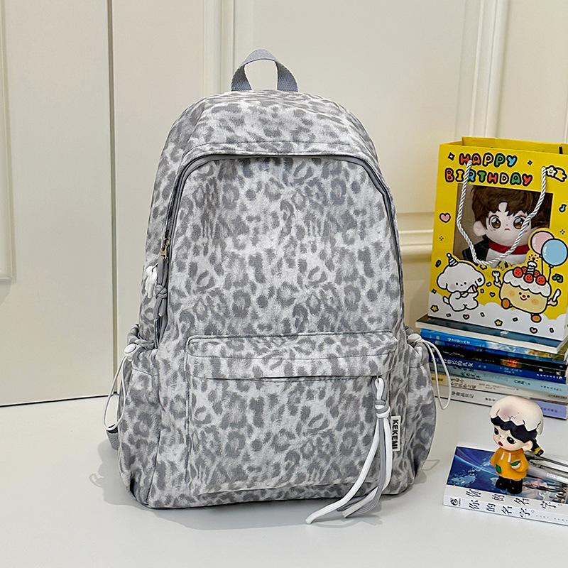 Lightweight Leopard Print Backpack New Student Large-capacity Schoolbag Travel Simple Backpack