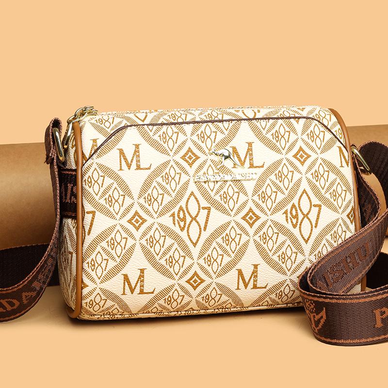 

Women s Fashion Print Shoulder Bag - Versatile, Large Capacity, Light Luxury Handbag for All Seasons 22x11x16 cm слоновая кость