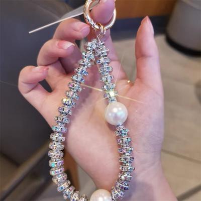 Accesorii pentru telefoane – Curele și brelocuri pentru telefoane