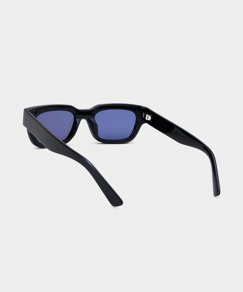 Akilla Zed 1925 01 01 Black (Black)