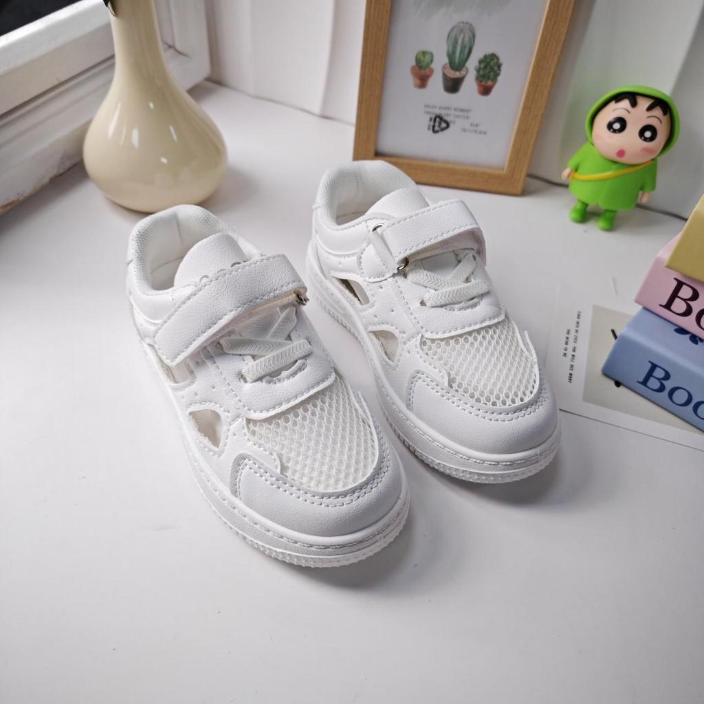 Kids' Leather Sports Shoes - New Spring/Autumn Style for Boys & Girls with Soft Soles, Perfect for School