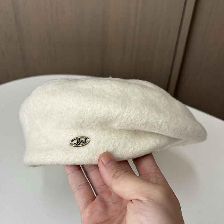 Autumn And Winter Wool Styling Beret British Retro Irregular Pleated Painter Hat Small Versatile Pumpkin Hat