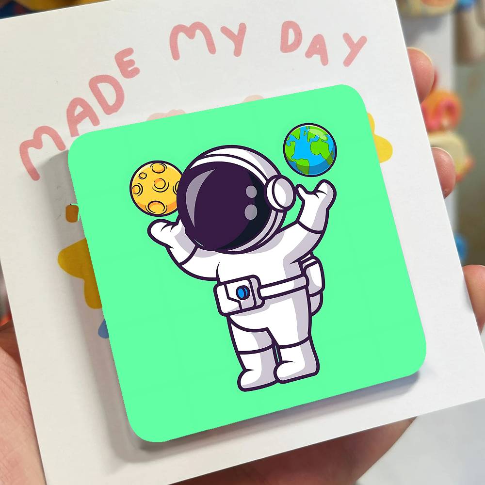 Cartoon Astronaut Refrigerator Magnets Cute Cartoon Magnetic Personality Decorations Creative Gifts
