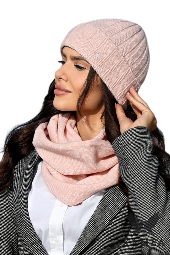 Tahira Woolen Women' Hat Pink