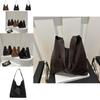 Chic Pu Material Oversized Tote Bag For Women Featuring Simple Urban Design And Magnetic Closure