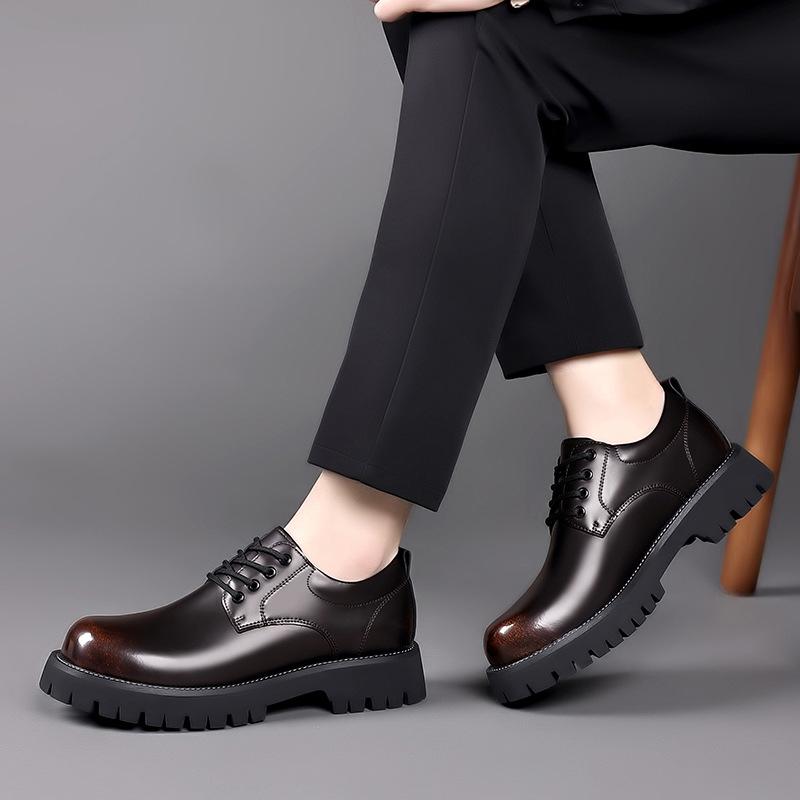 Men's Polished Leather Martin Boots - British Style, Versatile Casual Low-Top Short Boots for Autumn and Winter.