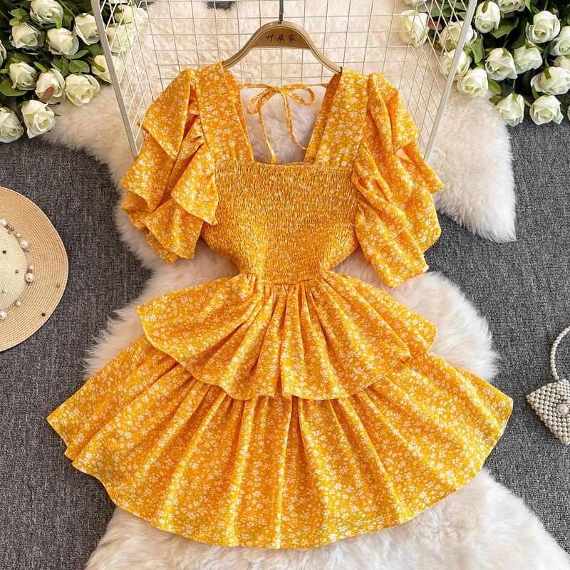 

Платье в ретро-стиле во французском стиле с квадратным вырезом, рукавами-буфами и цветочным принтом, женское, летнее, новинка, приталенное, стройнящее, с оборкой, юбка А-силуэта Yellow All yards