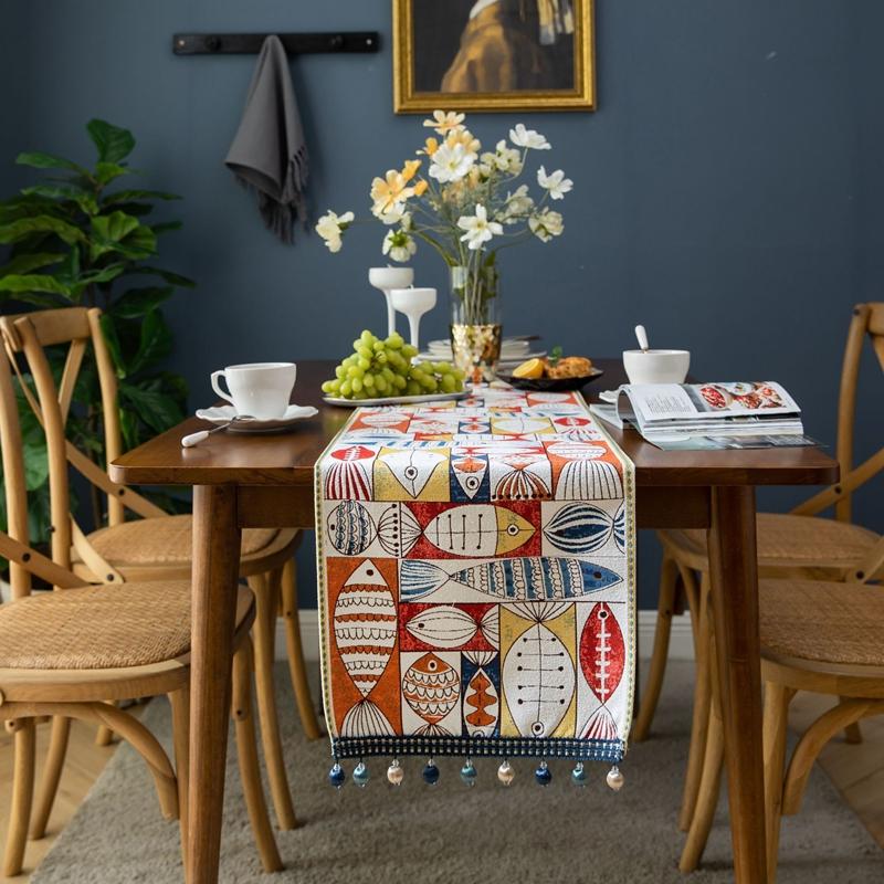 

Small Fish Christmas Color Jacquard Table Flag Table Fabric Home Party Fringe Table Runner Festive Atmosphere Decoration 35 x140cm