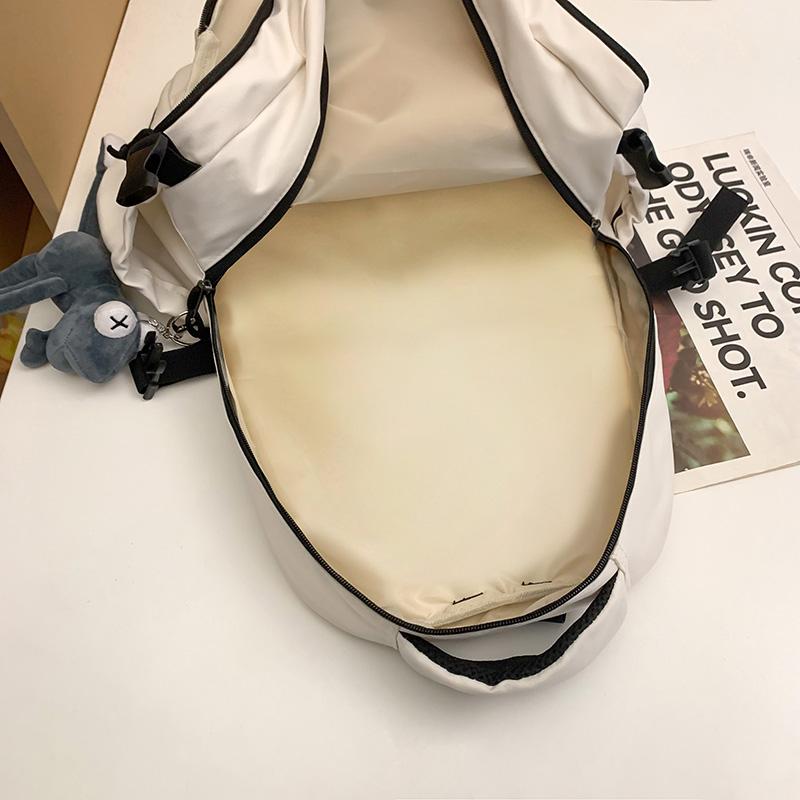 Женский однотонный школьный рюкзак — фото 10