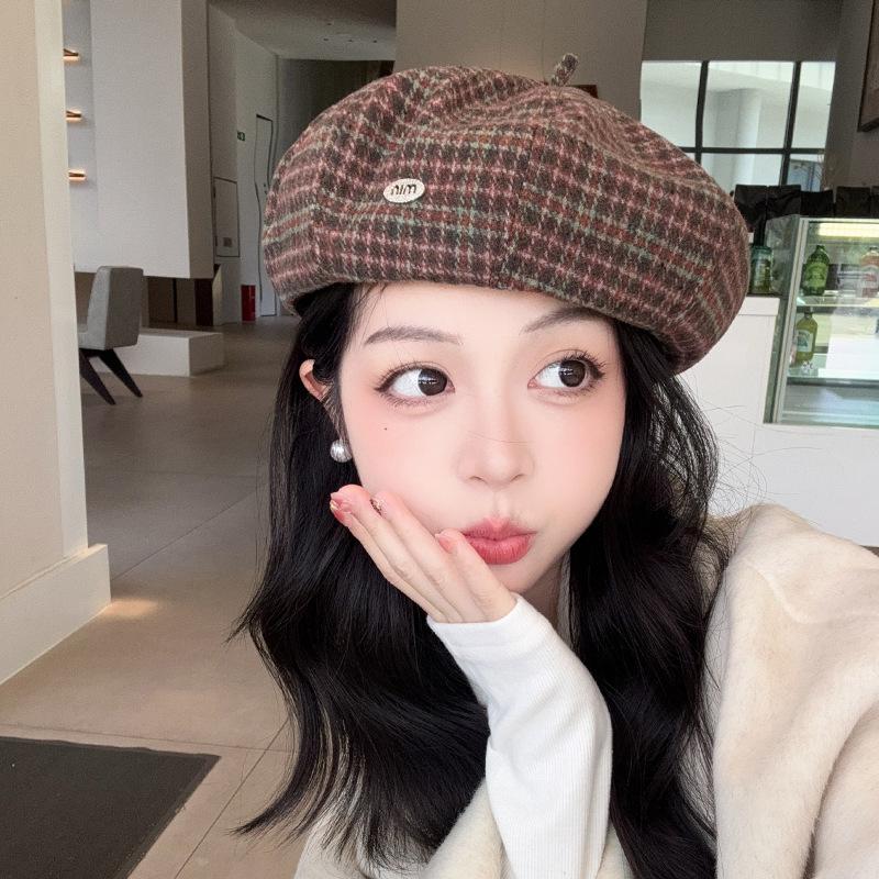 Retro Plaid Beret Women's Spring and Autumn Literary British Style Painter's Hat with Big Head Circumference and Face Small and Versatile Painter