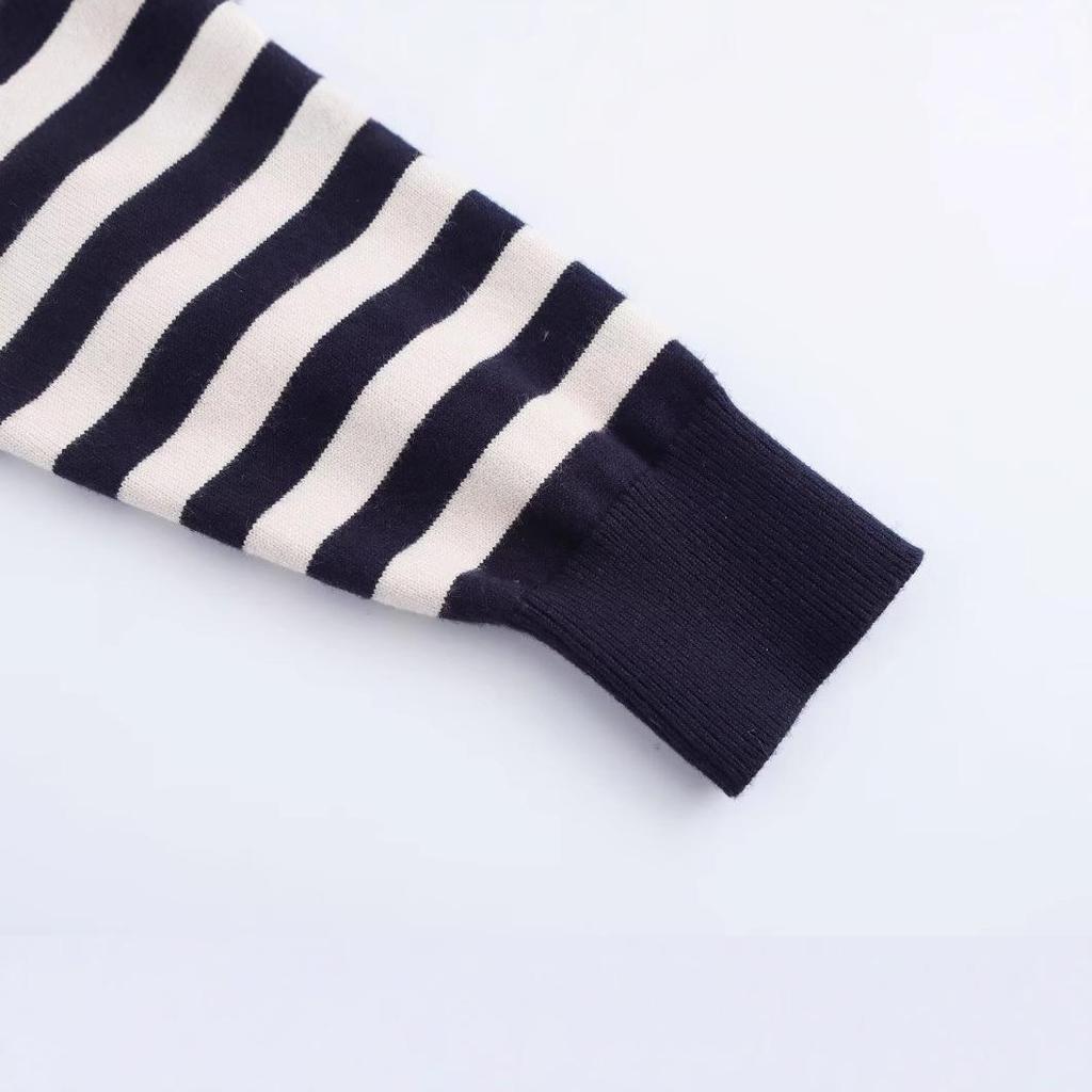 2025 Spring Women's Striped Knit Pullover Sweater - European & American Style, Versatile Round Neck, Long Sleeves