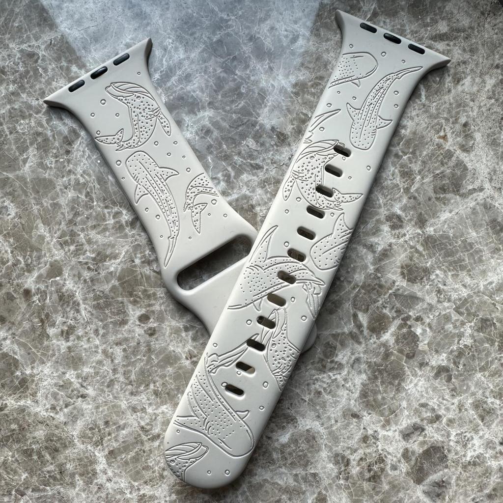 Whale Silicone Strap For Apple Watch Bands 44mm 40mm 45mm 49mm 41mm 42mm 46mm Engraved Bracelet Series 11 10 9 8 7 6 SE Ultra2 3