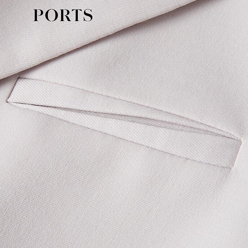 Ports Women's Oatmeal Line Design Blazer