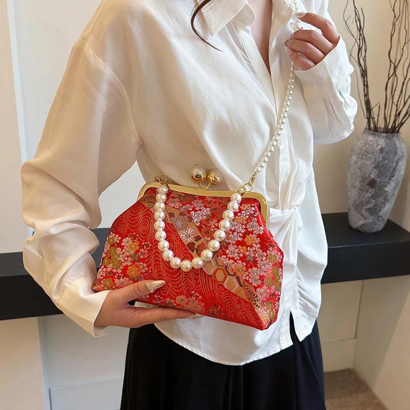 Kleine Umhängetaschen mit Stickerei im chinesischen Stil für Frauen 2024 Winter Luxushandtaschen Hochwertige Umhängetasche mit Perlen für den Abend