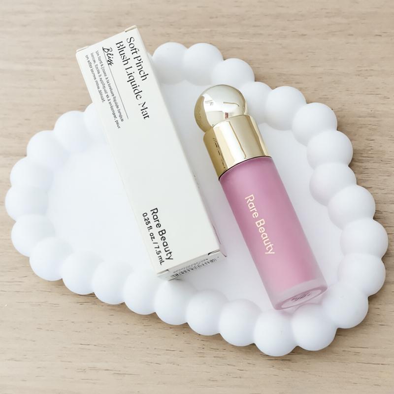 Rare Beauty Matte Touch Weightless Foundation Liquid Blendable Covers Flaws Dark Circles Freckles Acne Coverage Face Base Makeup