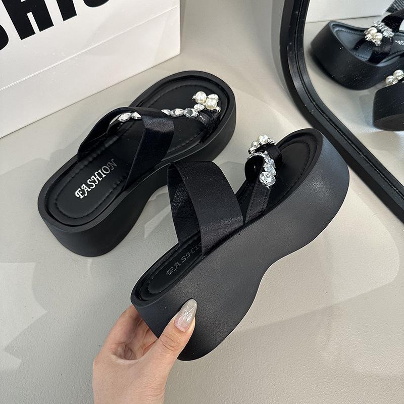 Summer temperament rhinestone retro British style slippers lightweight small fragrant style niche design sense cover finger height slippers women