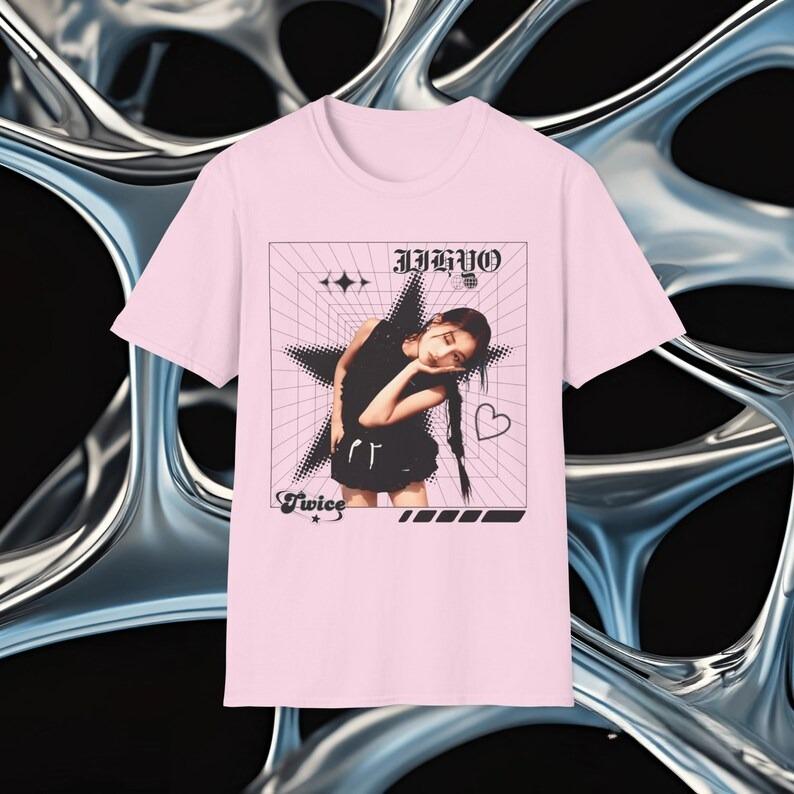 2026 Summer Fashion Trendy Tee Men Women Vintage Top Jihyo Y2K Star Graphic Tee_ Unisex Retro Style T-shirt