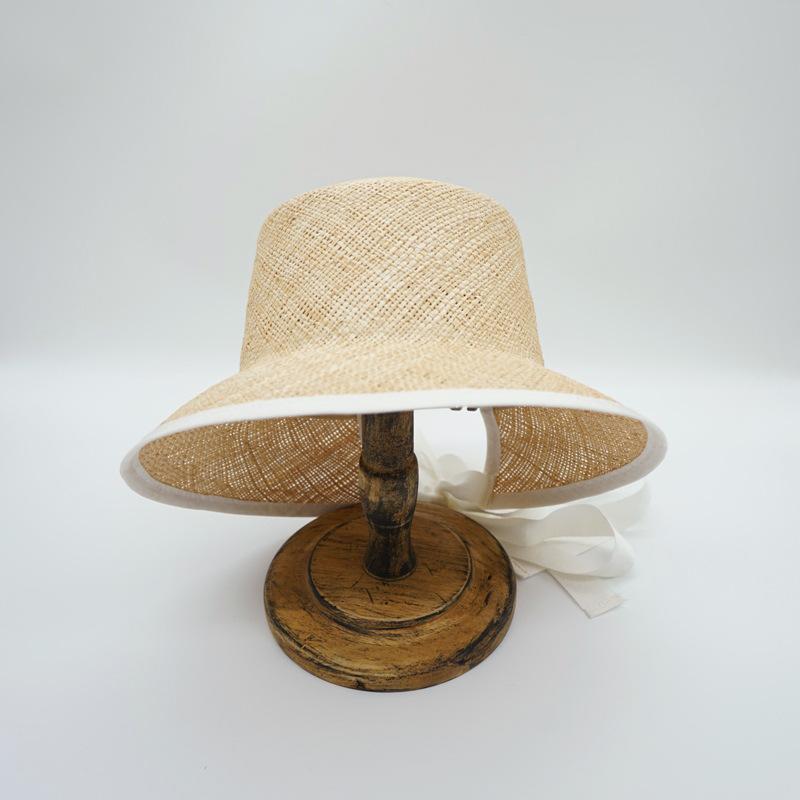 

French Retro Black Edge White Edge Treasure Grass Lace-Up Small Pot Hat Women S Summer Sunshade Sun Protection Holiday Japanese Woven Straw Hat M（56-58cm）