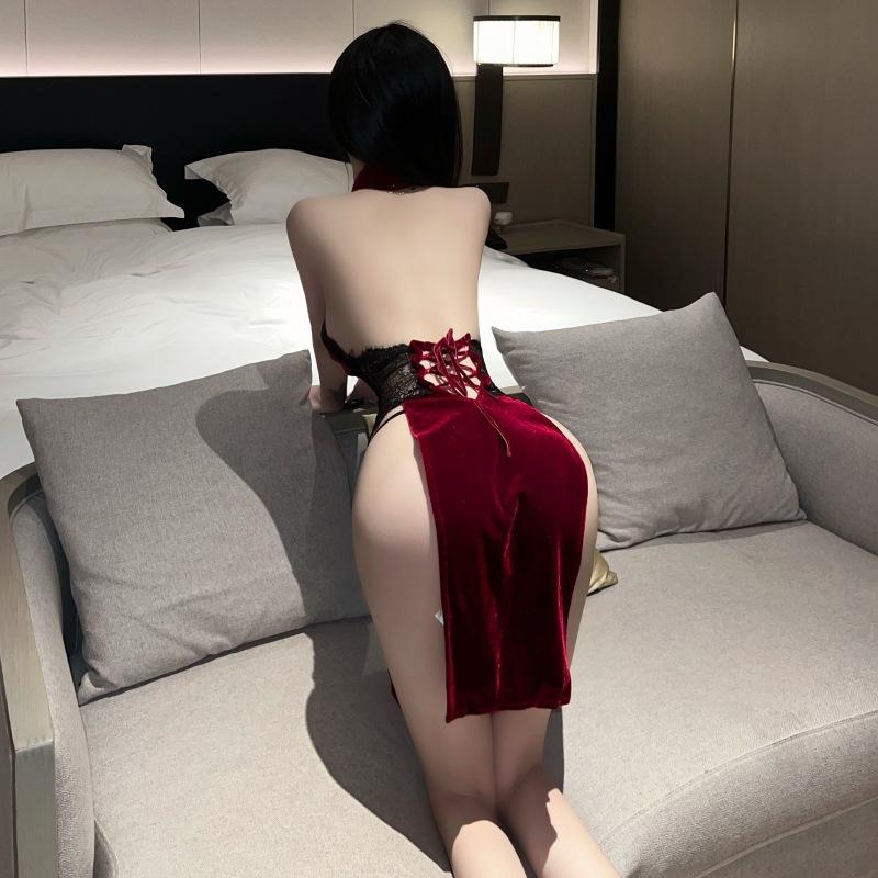 Red Chinese Traditional Cheongsam Dress Sexy Woman Hollow Out Nightdress High Waist Split Embroidery Retro Qipao Skirt Set New