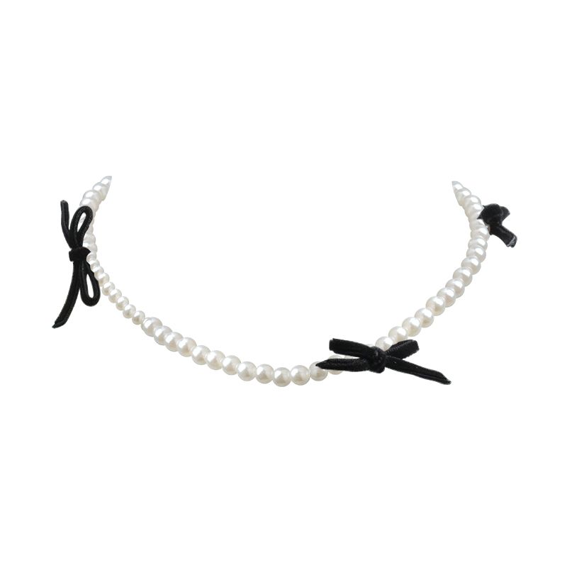 

INS Female Accessible Luxury Special-Interest Design Sweet Cool Fall and Winter Pearl Pearl Neck Chain [Clavicle Fairy]]