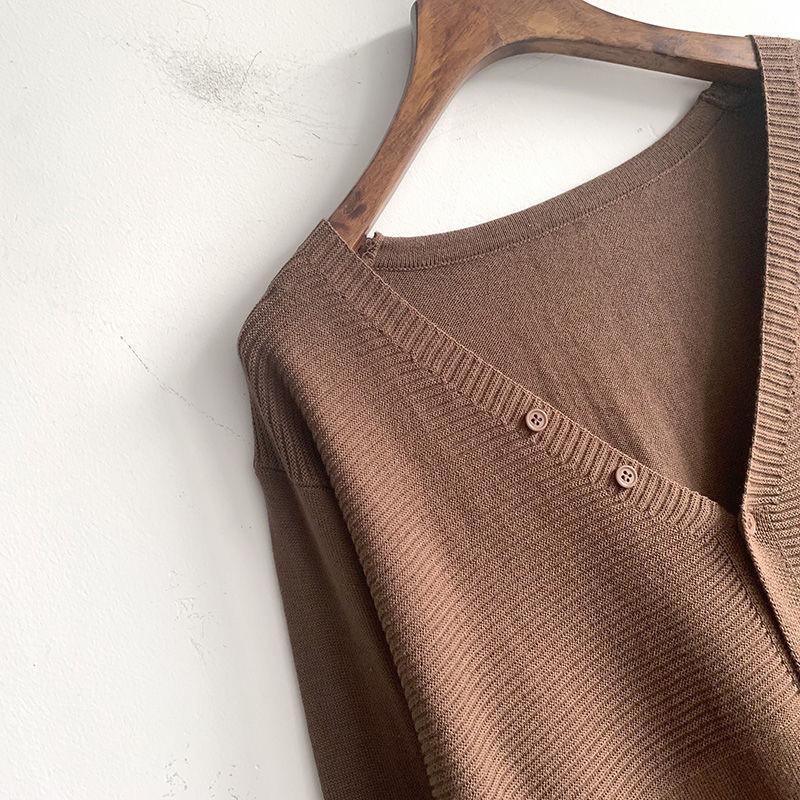 Spring and Autumn Loose V-neck Long Sleeved Knitted Cardigan Women's Top Autumn Thin Sweater Women's Coat